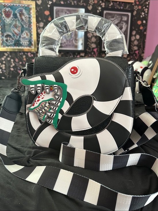 Loungefly Handbags - NWT Loungefly Beetlejuice Sandworm Crossbody Bag